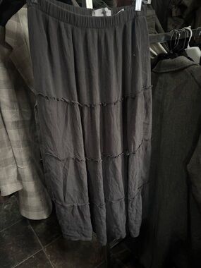 Hollister Charcoal Tiered Maxi Skirt
